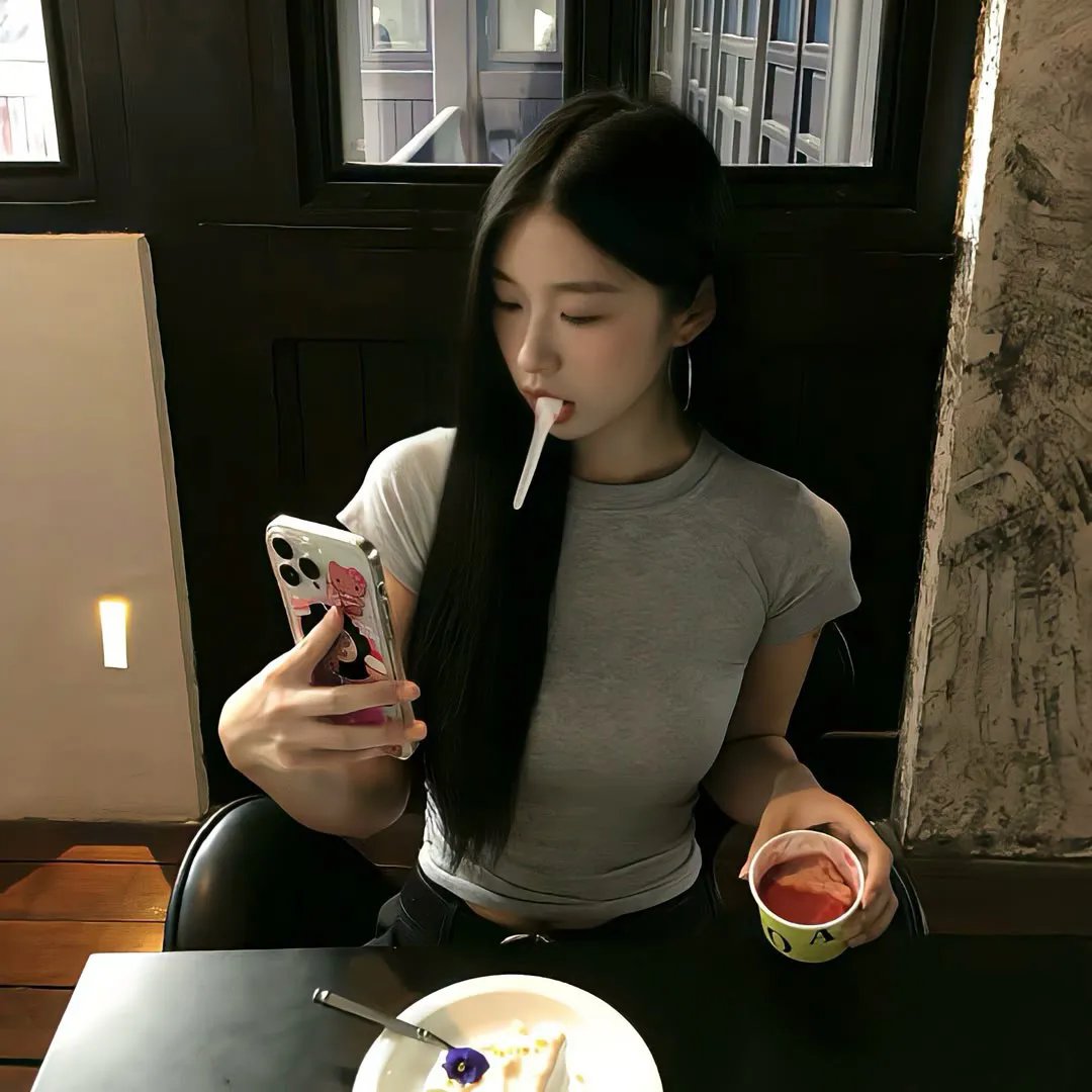 演员